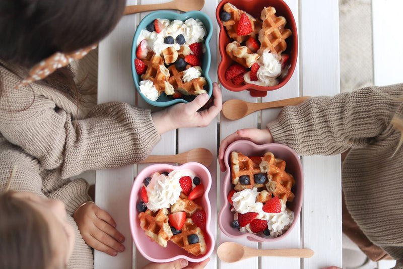 Stickie Bowl with Lid | We Might Be Tiny